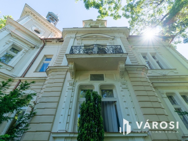 Jókai Villa Hotel eladó