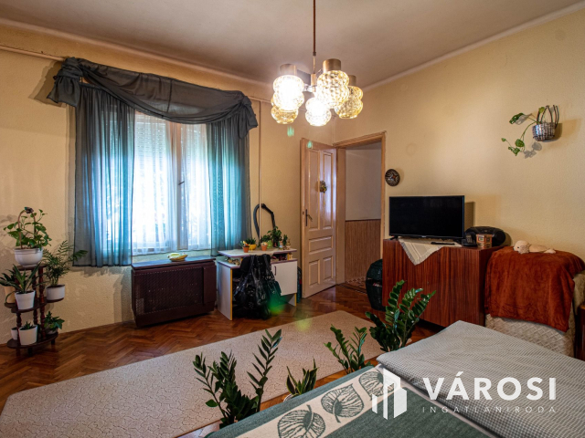 2 generációs ház a belváros közelében