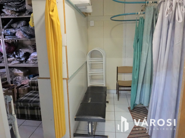 Remek elhelyezkedéssel üzlethelység Székesfehérváron!