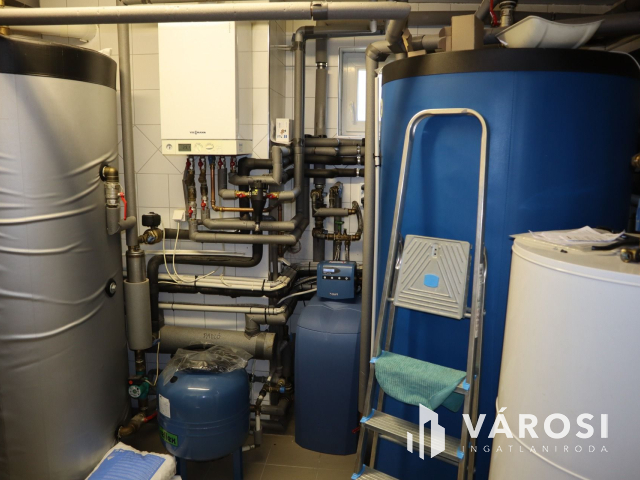 7 apartmanos üdülőház a Balaton partján