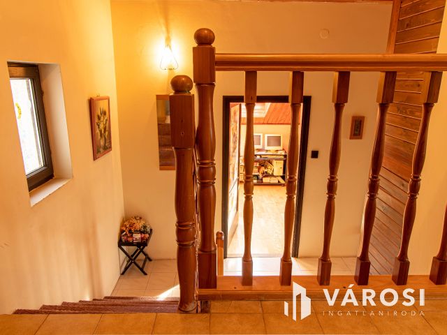 Kertkapcsolatos sorház Budakeszin