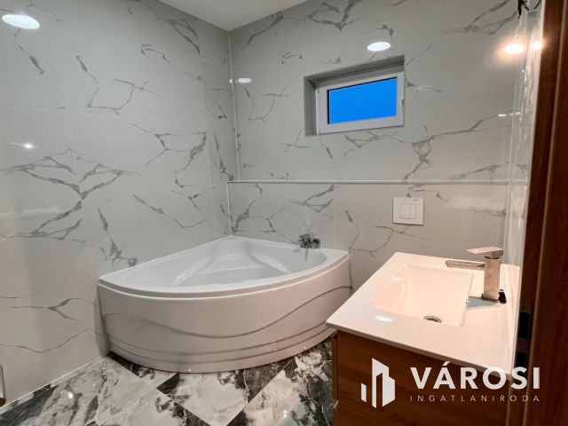 Modern ház családosoknak!