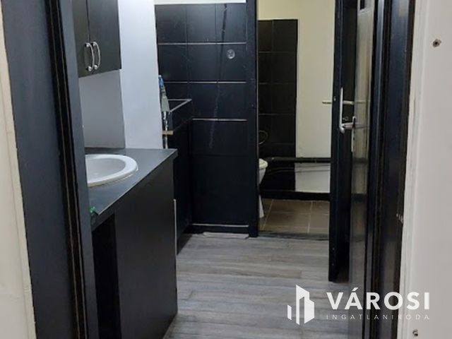 Üzlethelyiség eladó  kiváló lokációban Debrecenben