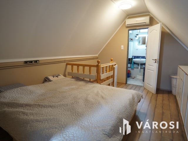 Gyékényesen vízparti hétvégi ház, nyaraló!