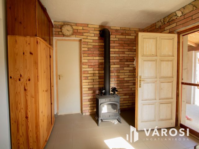 Erdő közepén, a természet szomszédságában élni jó.