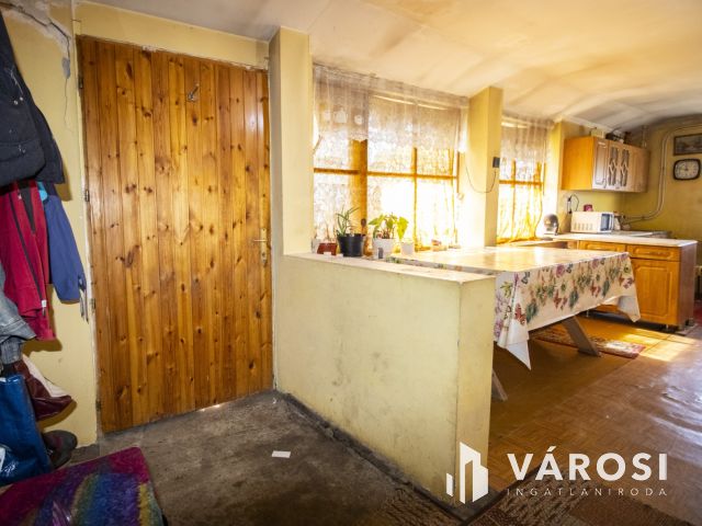 Gyomaendrőd határában eladó tanya