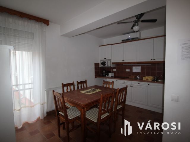 Apartmanház Sárváron, a fürdőhöz és belvároshoz közel