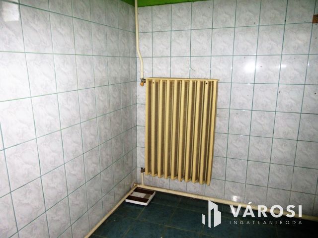 Pitvarosi családi ház