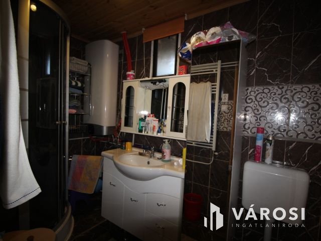 Két generációs ház Tokorcson