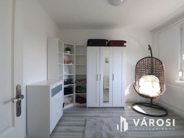 Etelka sori csodaszép lakás.