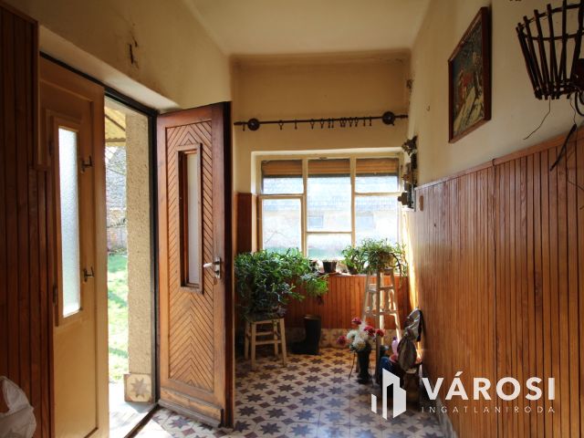 Jó adottságú ház a Sárvárhoz közeli Jákfán