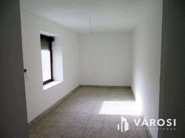 Kisteleki felújított családi ház
